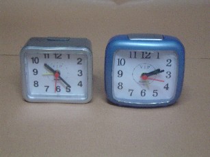 Importador de Relojes TS9702P-TS9703P Distribuidor de pilas, relojes, baterias